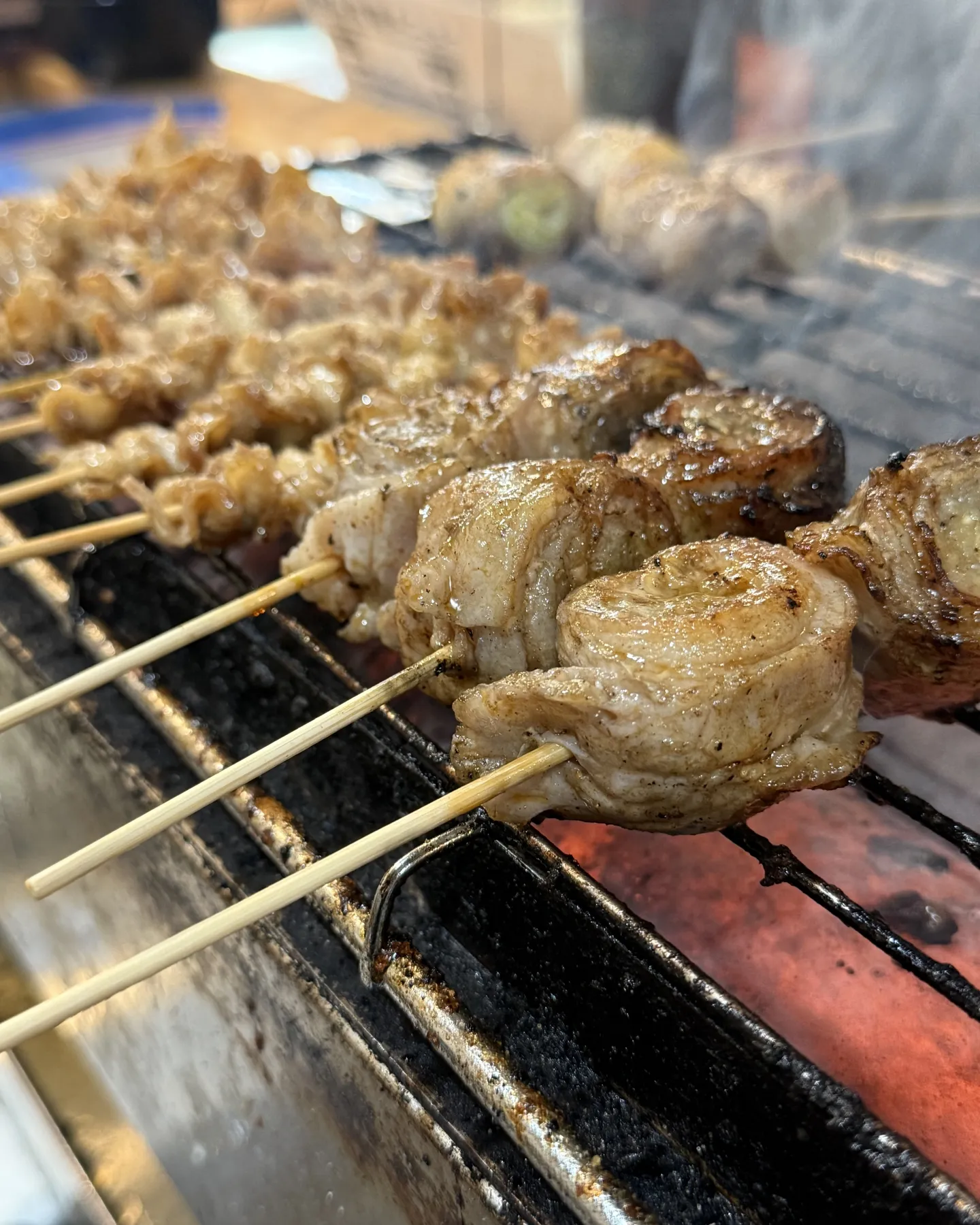 《シャキシャキじゅわっ!えのき巻きで一杯どうぞ》