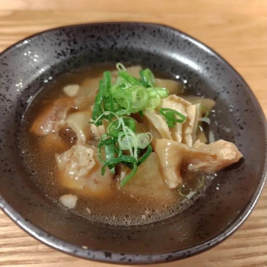 🍺《シンプルだからハマる牛すじ煮込み》